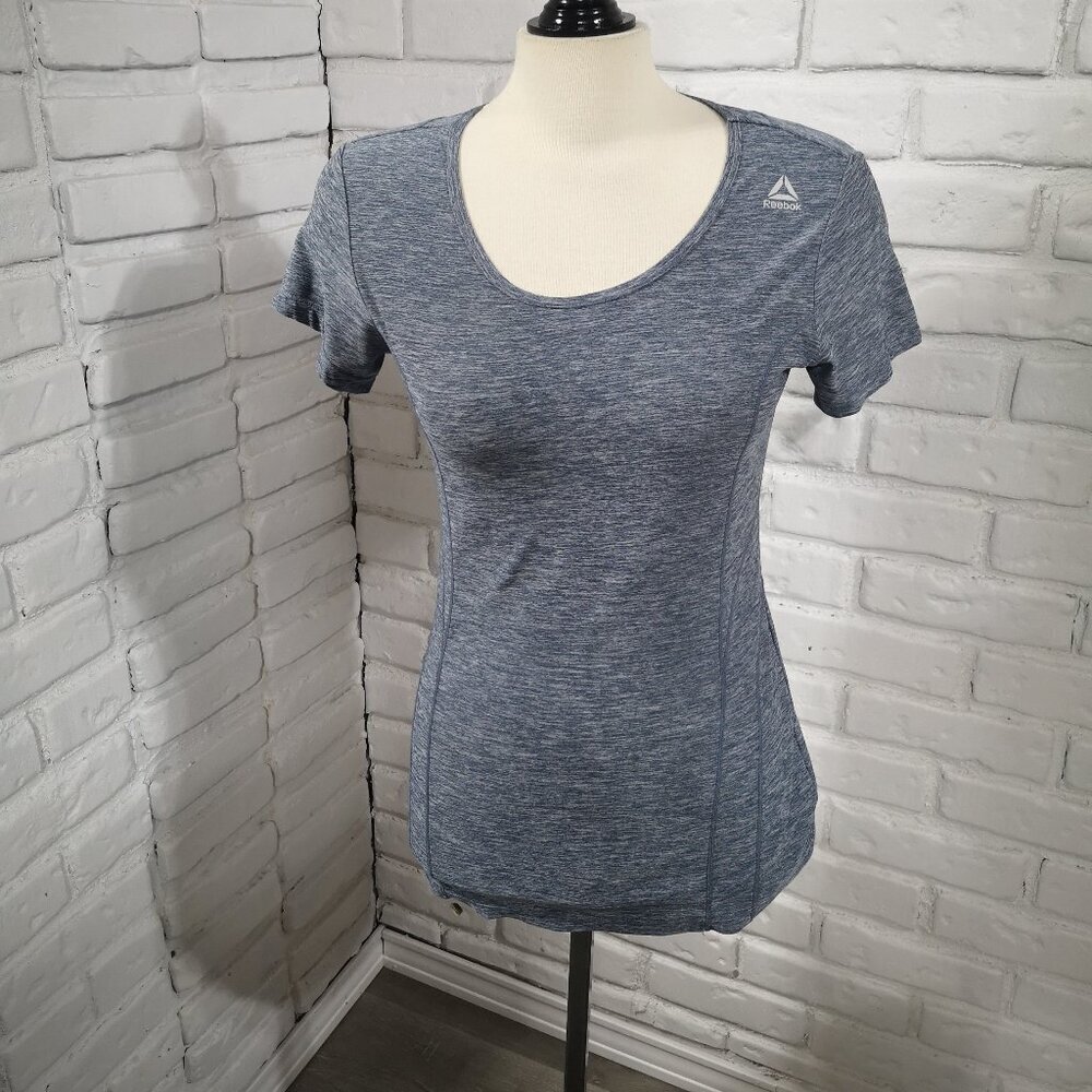 Reebok Ladies Size Small Blue Round Neck Short Sleeves Fitted T-shirt